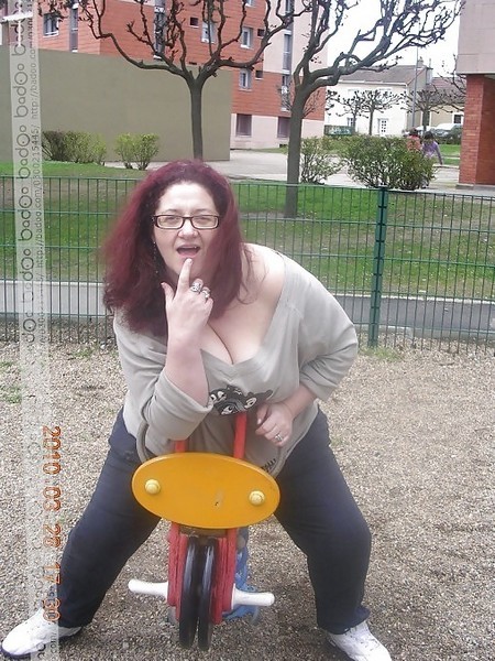 baise avec une salope rencontrée dans la rue